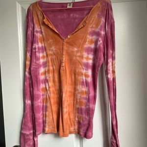Tie dye shirt
